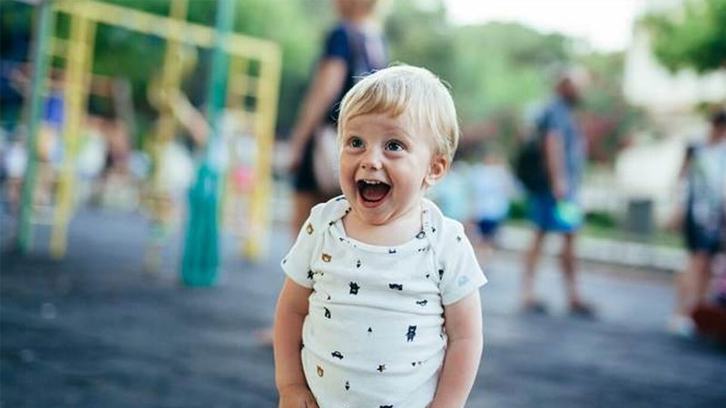 چرا بعضی کودکان بیش از حد هیجانی می‌شوند؟